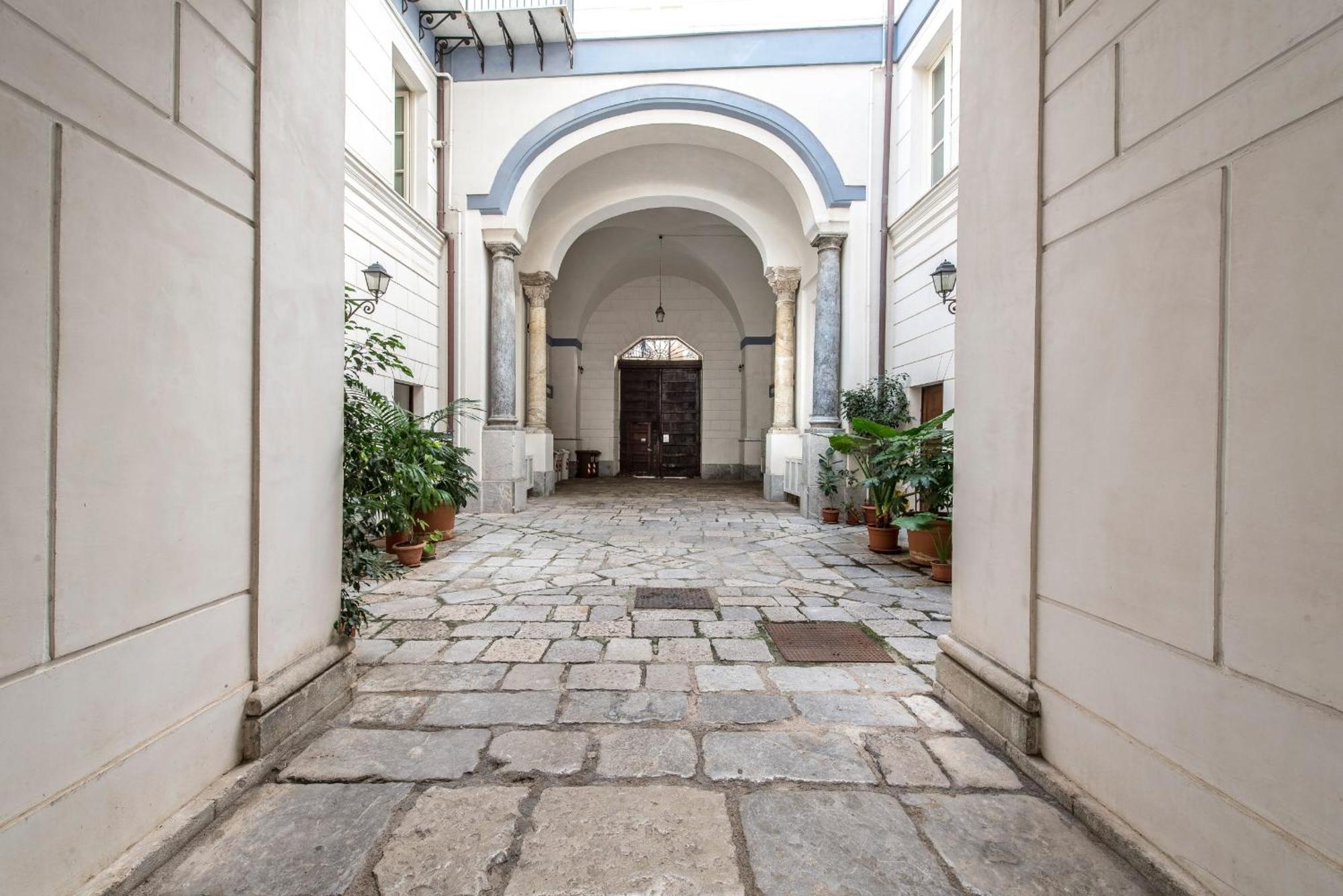 Palazzo Castrofilippo Apartment By Wonderful Italy Palermo Eksteriør bilde